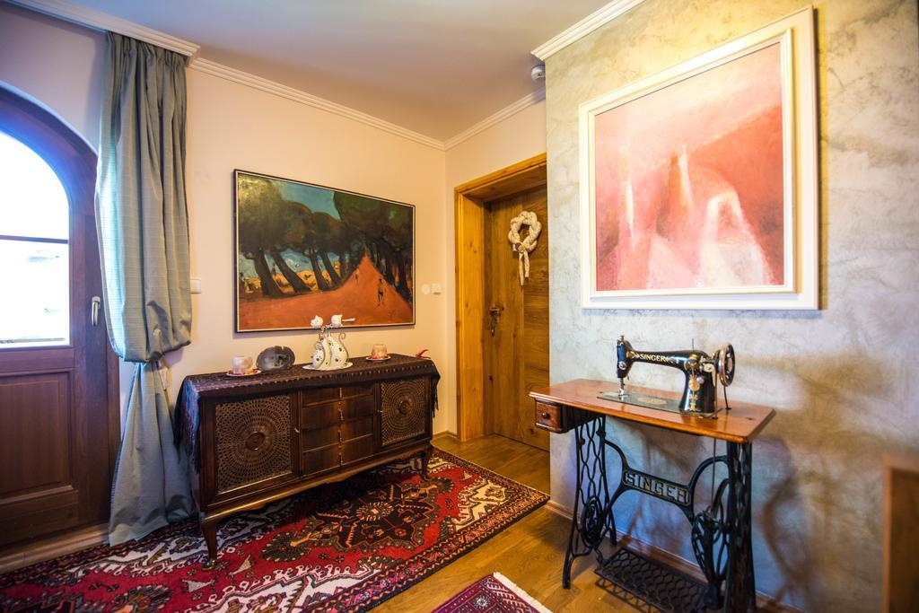 Отель Moroder Haus Майрхофен Экстерьер фото